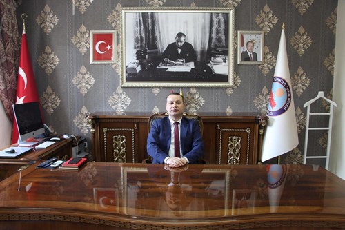 Sn. Kaymakamımız Yücel ERDEM İlçemizdeki Görevine Başlamıştır.